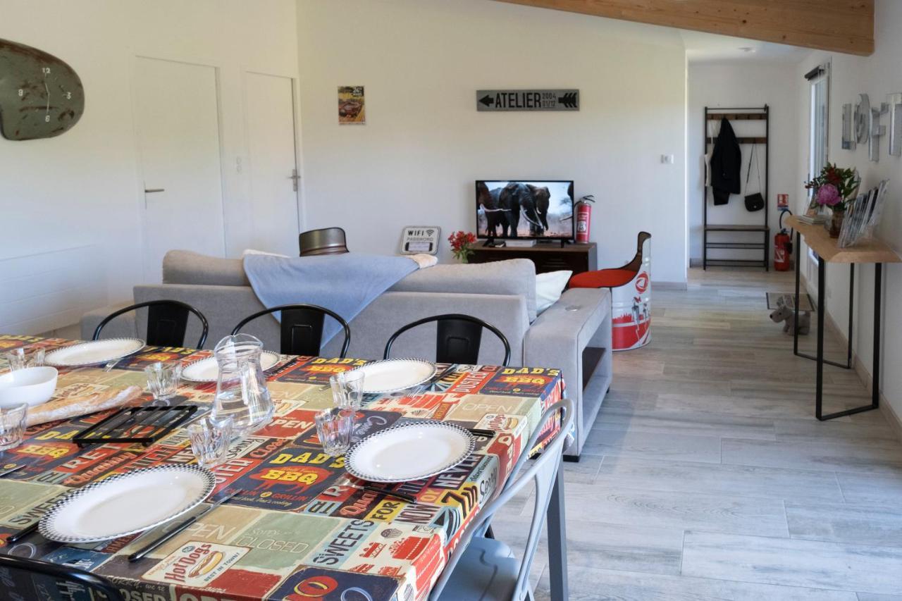 Le Moulin De La Vollerie Villa Chemille-en-Anjou Bagian luar foto